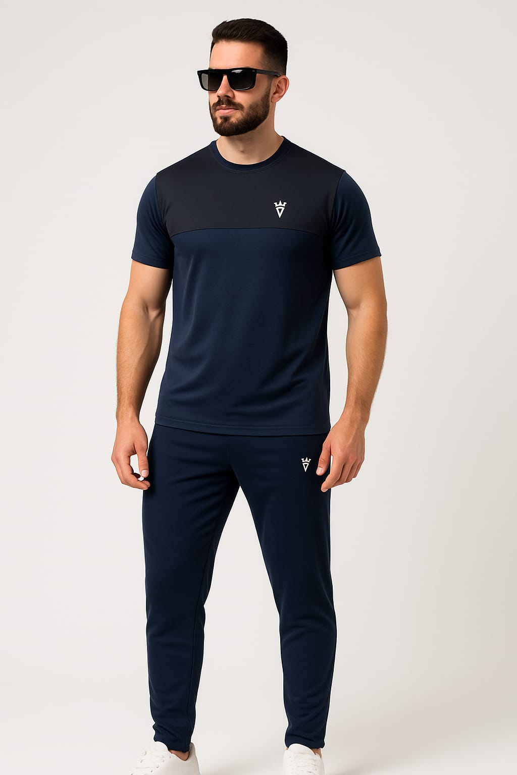Men’s Navy & Black Contrast Tracksuit – Stylish & Comfortable Gymwear